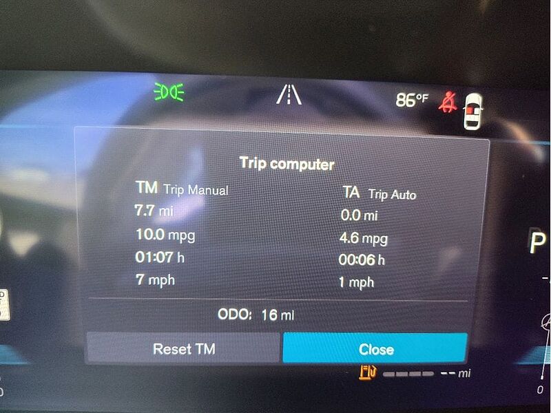 Volvo  S60 Core, B5 FWD Gas (mild hybrid), Gasoline, Dark