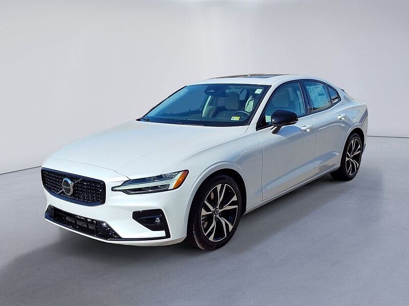 Volvo  S60 Core, B5 FWD Gas (mild hybrid), Gasoline, Dark