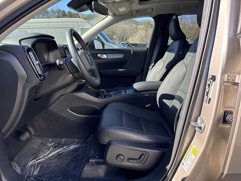Volvo  Core Dark Theme