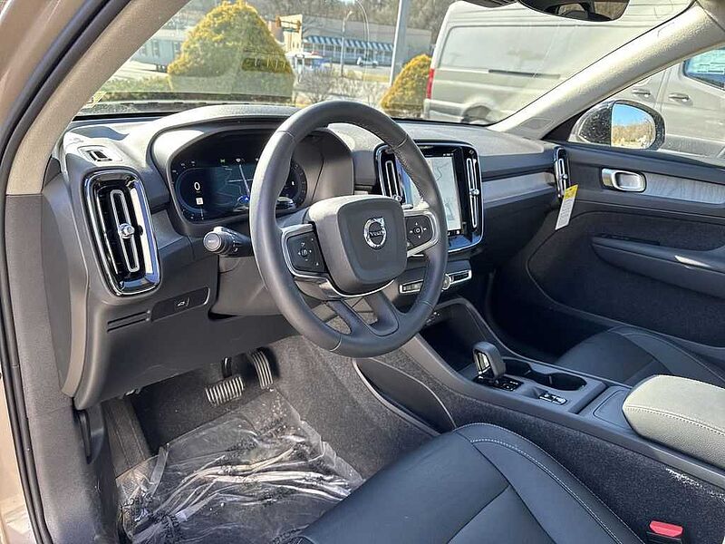 Volvo  Core Dark Theme