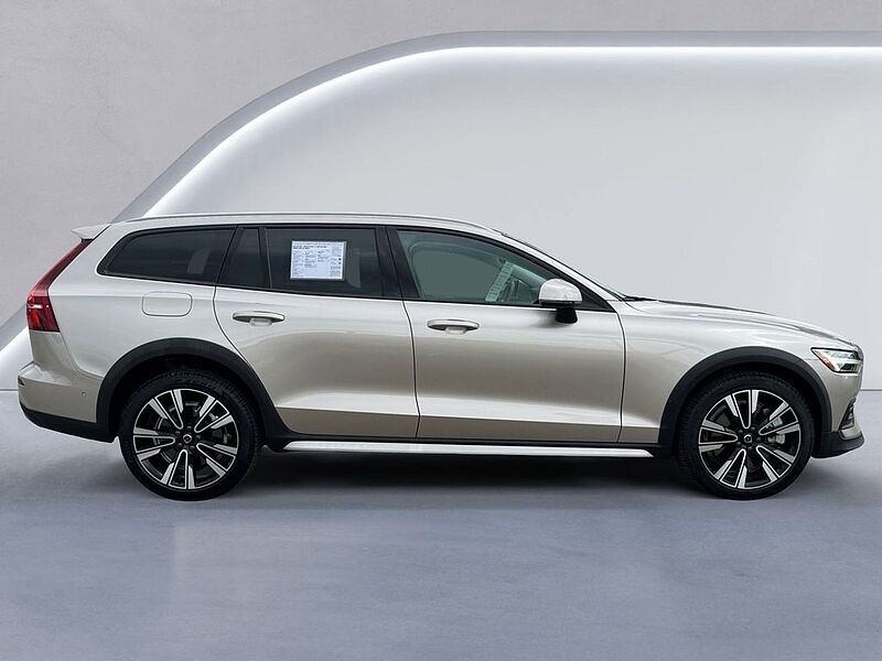 Volvo  Ultimate