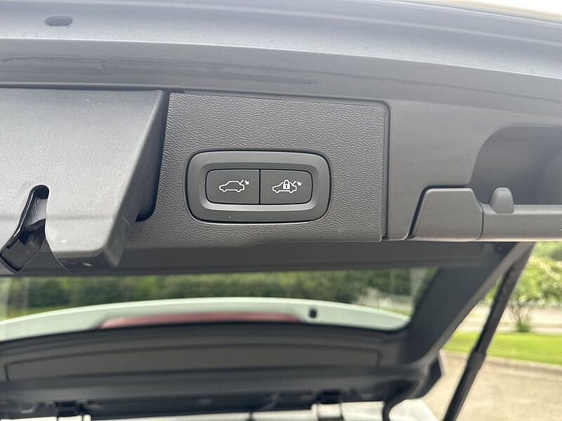 Volvo  Plus Bright Theme