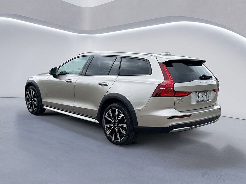 Volvo  Ultimate