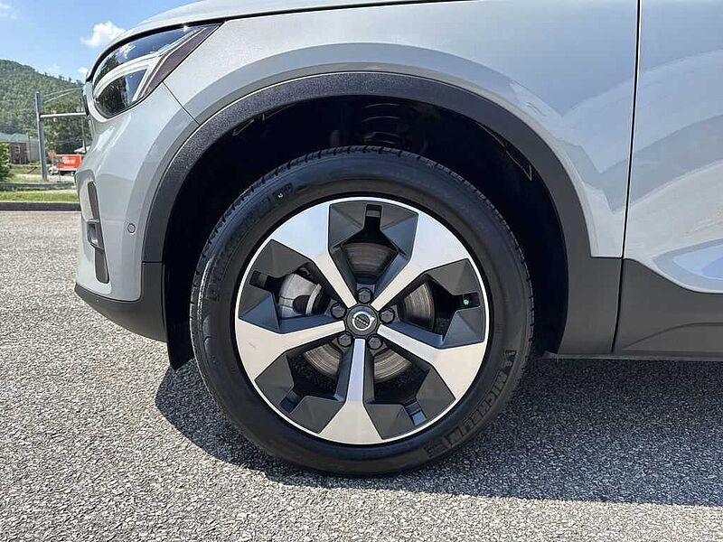 Volvo  Plus Bright Theme