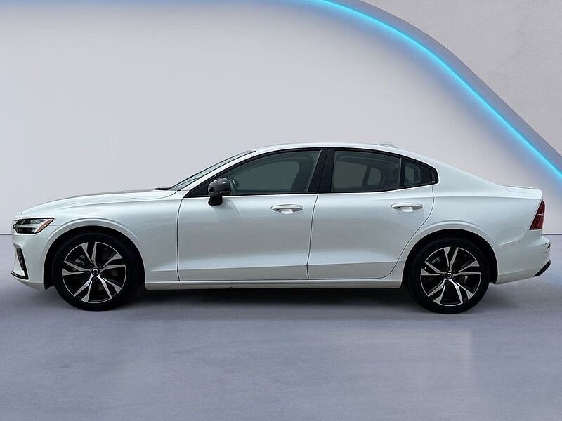 Volvo  S60 Core, B5 FWD Gas (mild hybrid), Gasoline, Dark